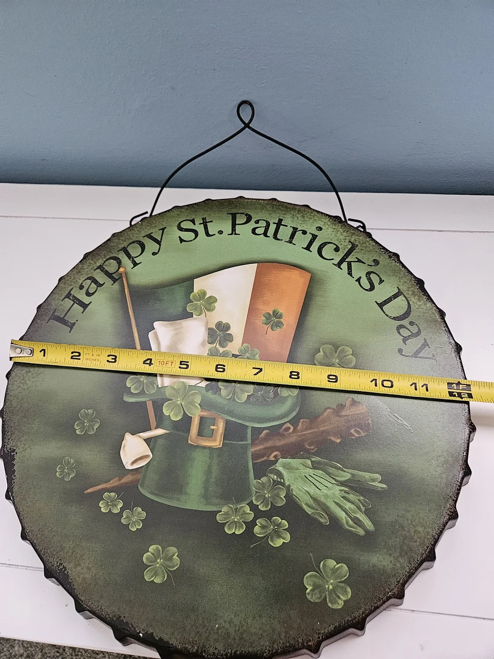 St. Patrick's Day Green 'Cheers' Shamrock Wooden Plaque - Home Decor Bundle